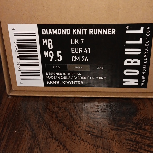 Men8/Wom 9.5 BRAND NEW NOBULL DIAMOND KNIT RUNNER. WOMENS SIZE 9.5/MENS SIZE 8 - Picture 10 of 10